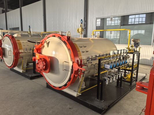 इलेक्ट्रॉनिक उद्योग क्षेत्र मिश्रित उत्पाद के उत्पादन के लिए हाइड्रोलिक ओपन डोर ग्लास फाइबर सामग्री ऑटोक्लेव